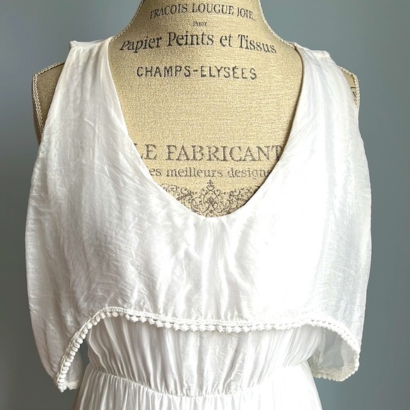 Italian White Midi Dress - Picture 3 of 7